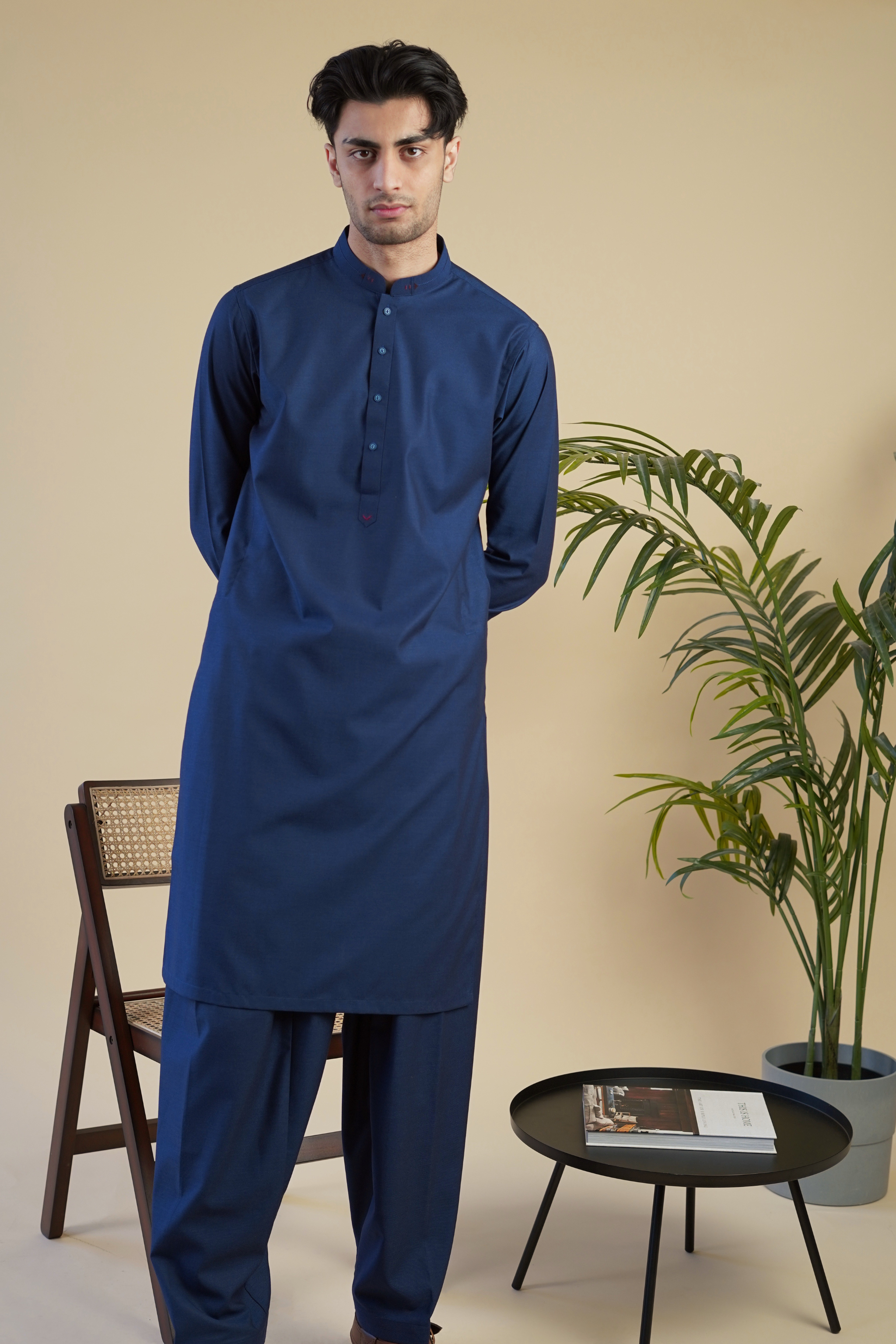Royal blue deals mens shalwar kameez